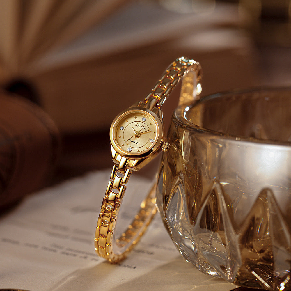 Women Quartz Watch Japanese Movement Mini Round Dial Vintage Elegant Alloy Steel Band Artificial Pearl Bracelet Ladies Wristwatch