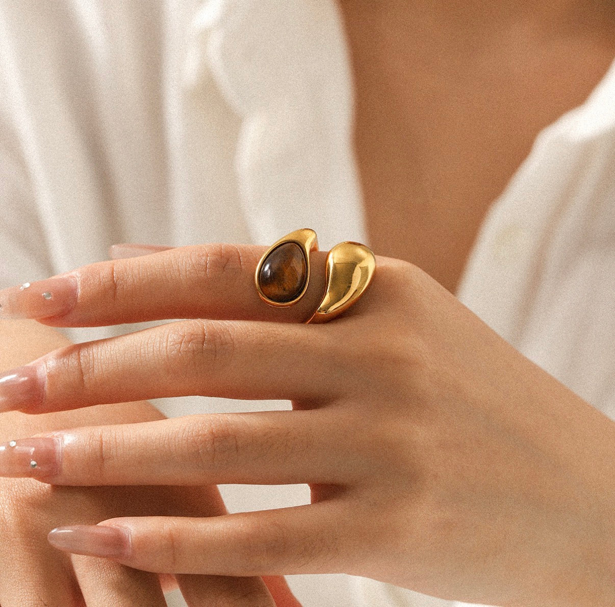 Teardrop Adjustable Ring 18K Gold Plated Stainless Steel Tiger Eye Stone