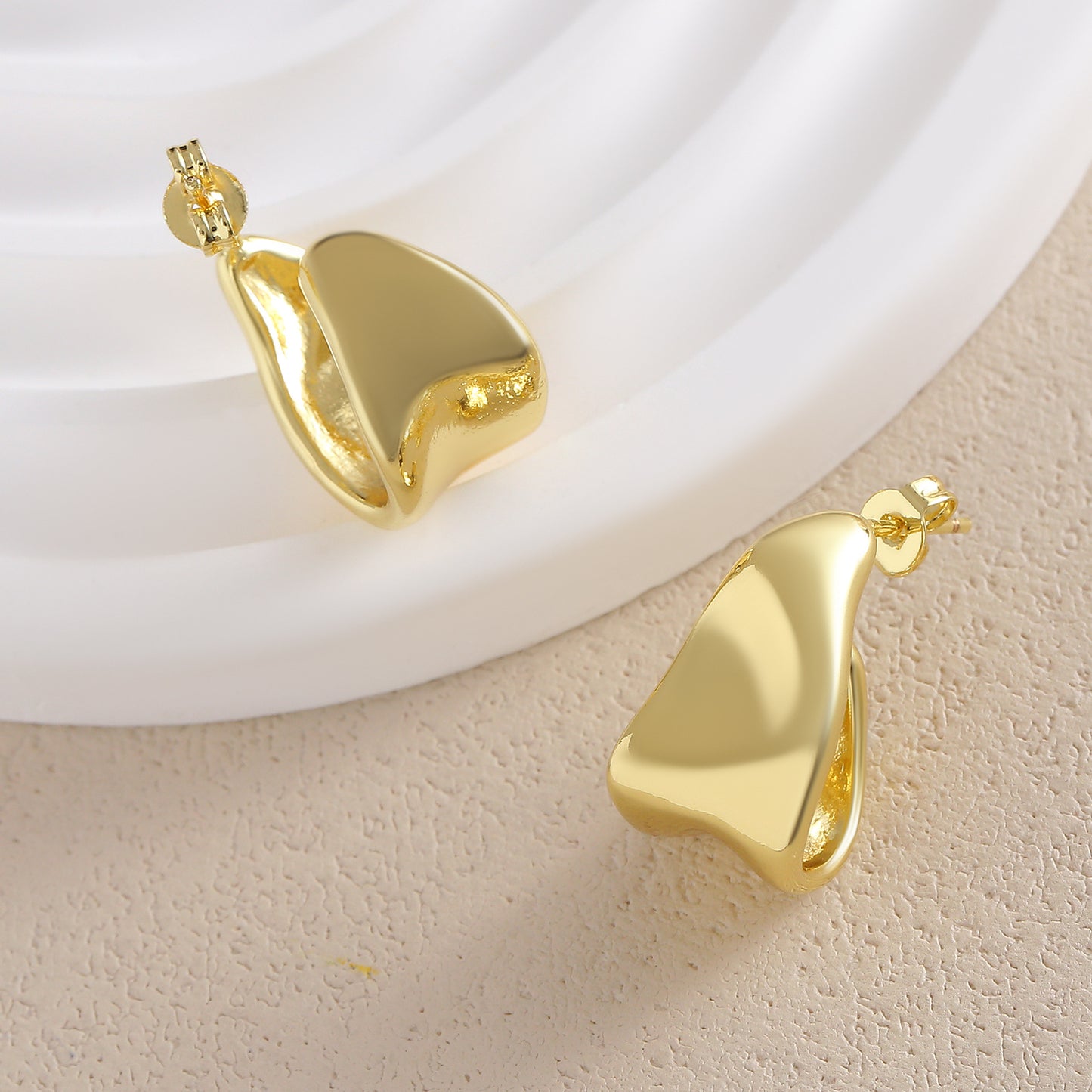 Shaped Earrings 18K Gold Plated Steel