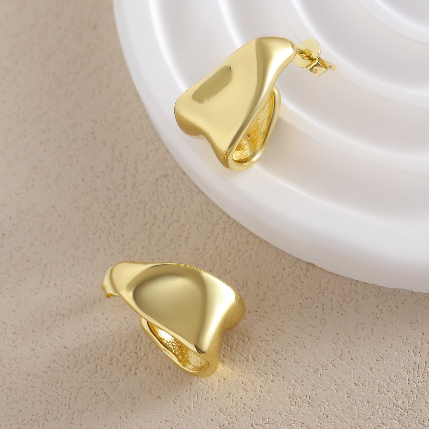 Shaped Earrings 18K Gold Plated Steel